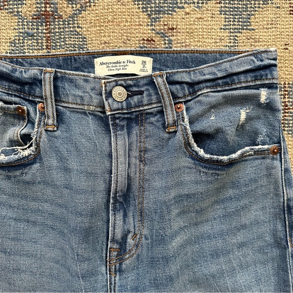 Abercrombie & Fitch Ultra High Rise Ankle Straight Jeans 26 Short - Picture 4 of 4